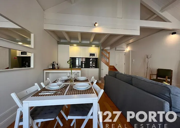 Ml240 Spacious Apartment